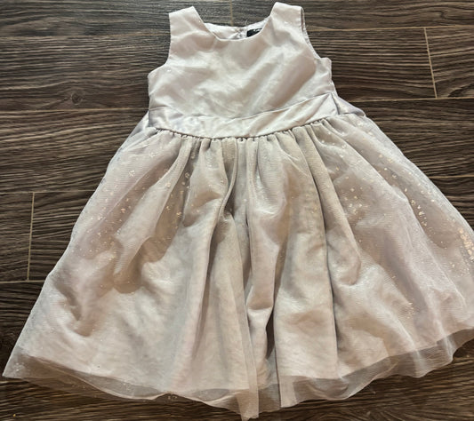 Robe George 4 ans