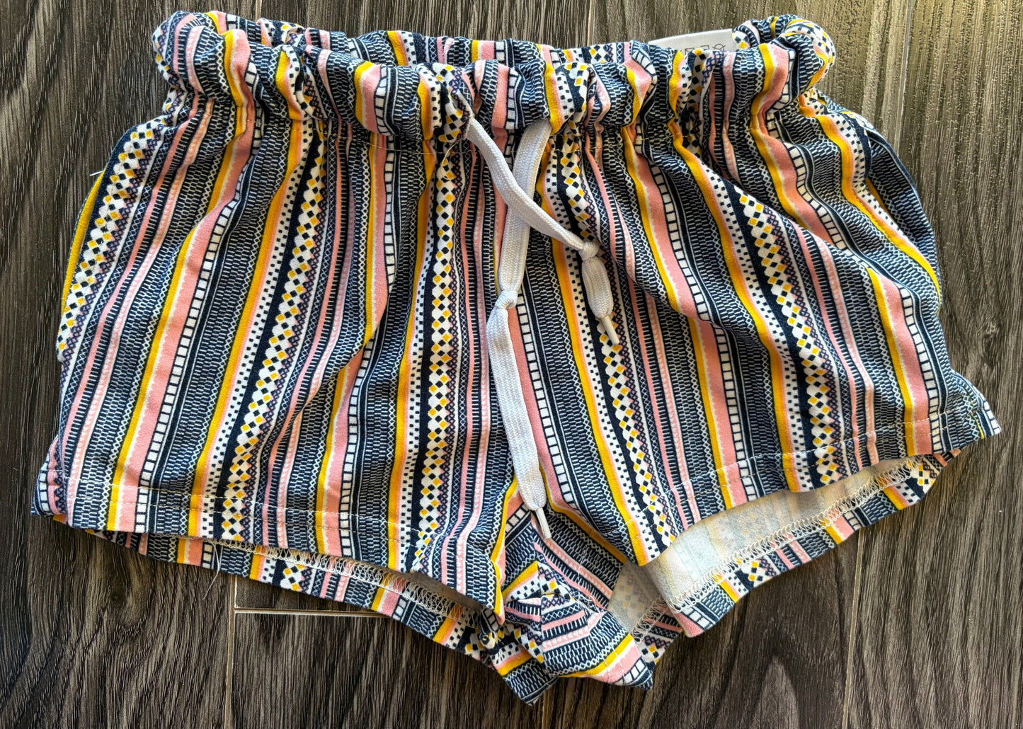 Short Tag 8 ans