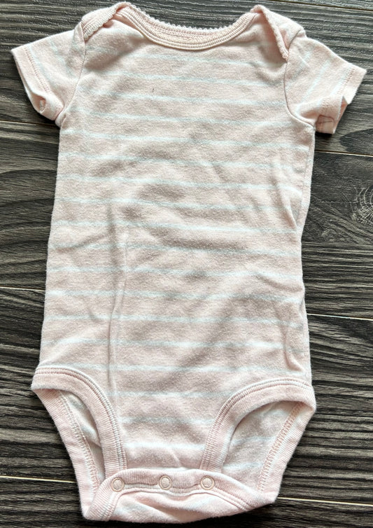 Cache couche Carter’s 6 mois