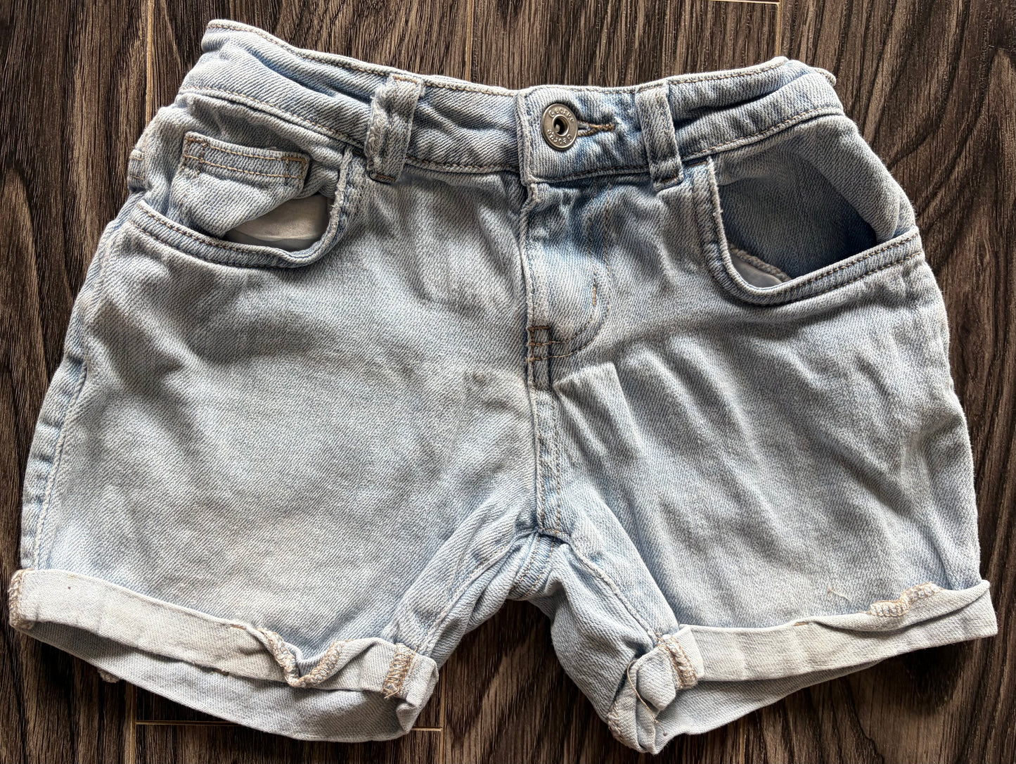 Short George 8 ans