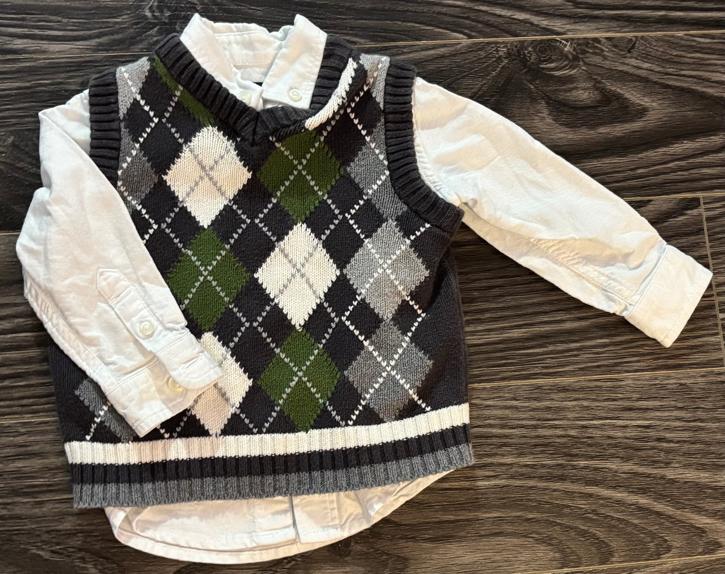 Chemise et cardigans The children place 9-12 mois