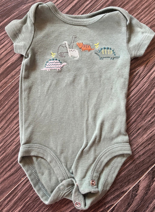 Cache couche carter’s NB