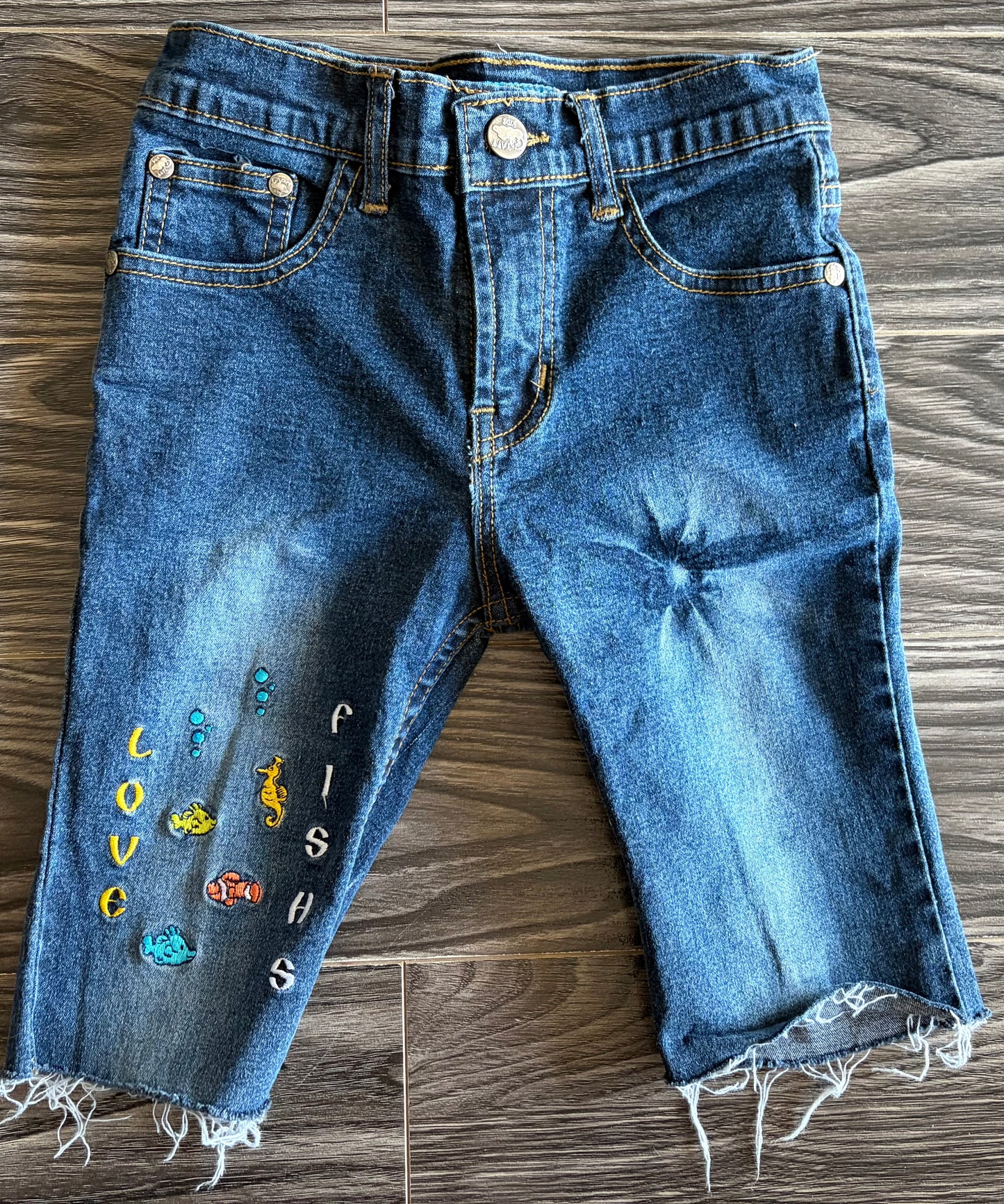 Short 10 ans
