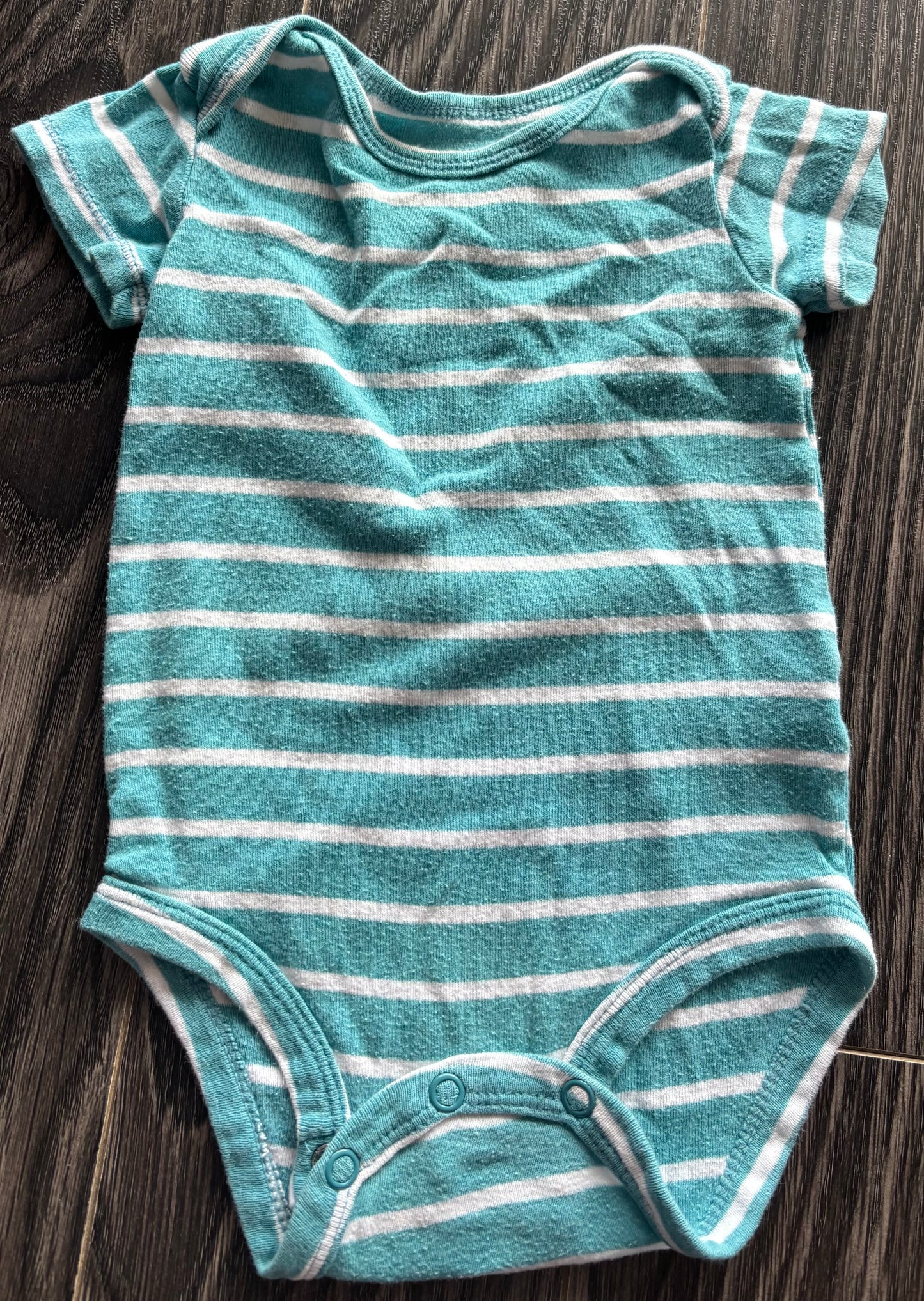 Cache couche Carter’s 6 mois