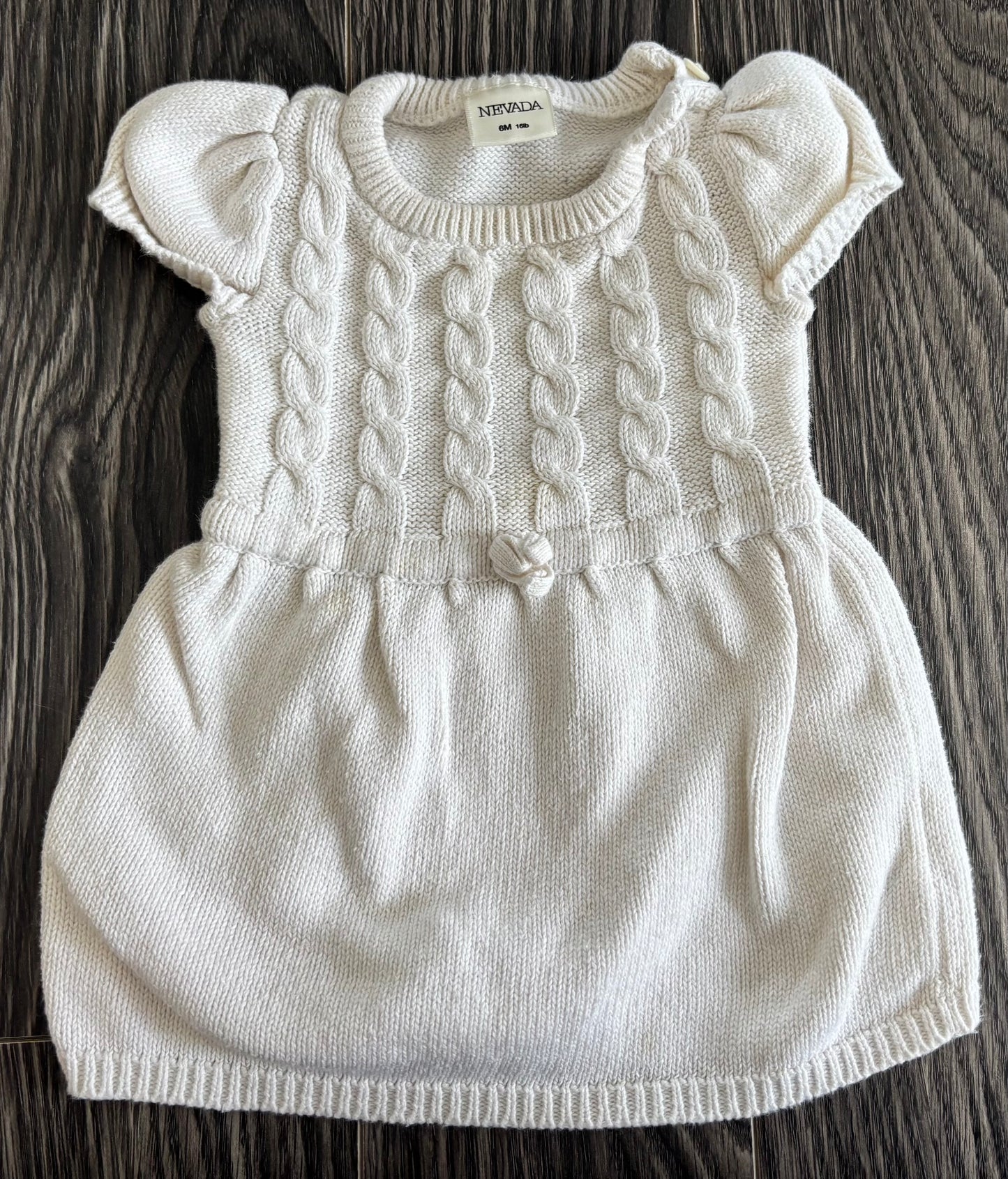 Robe Nevada 6 mois