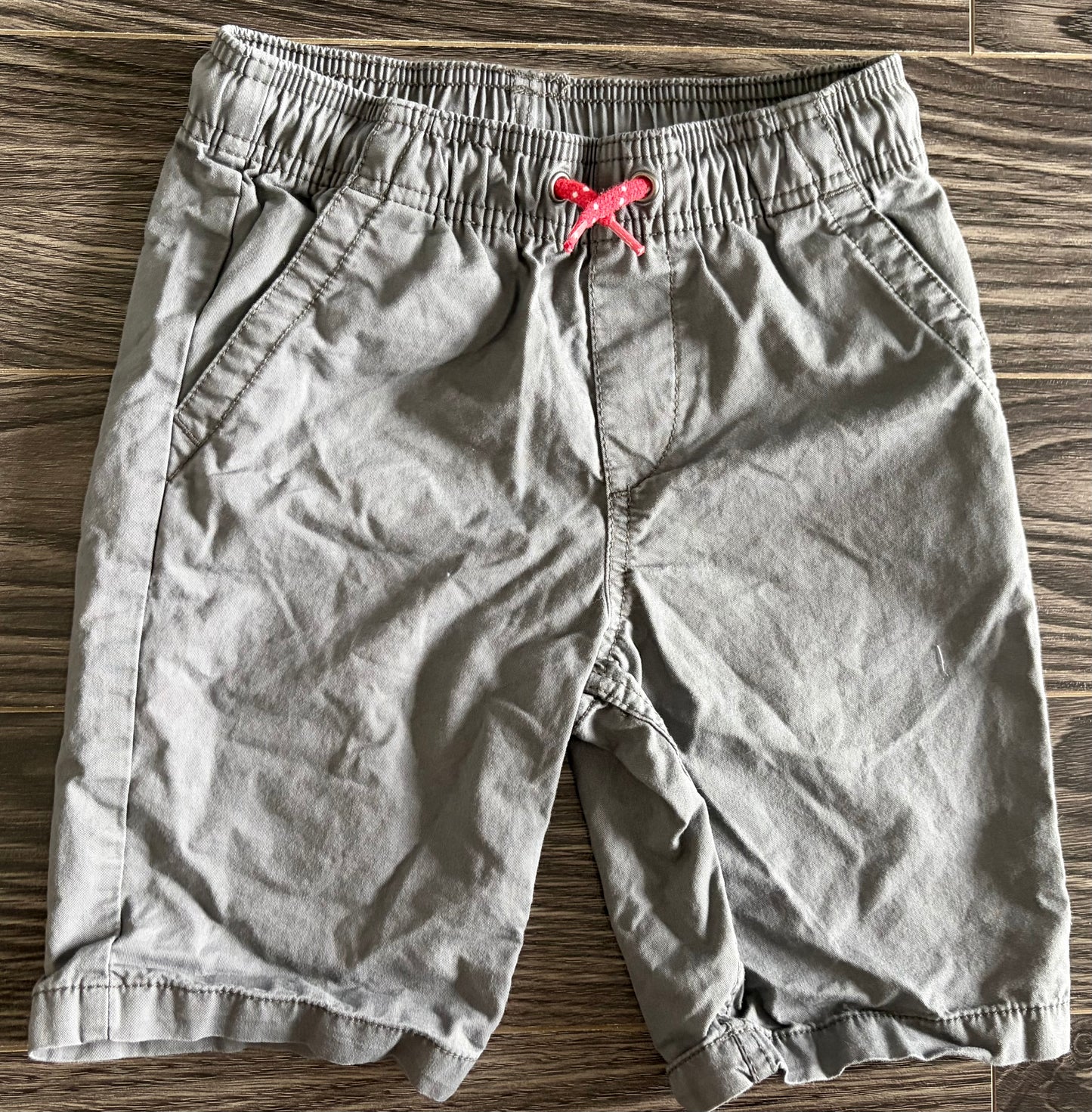 Short George 6 ans