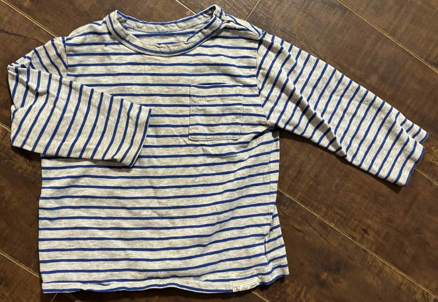 Chandail Baby Gap 2T