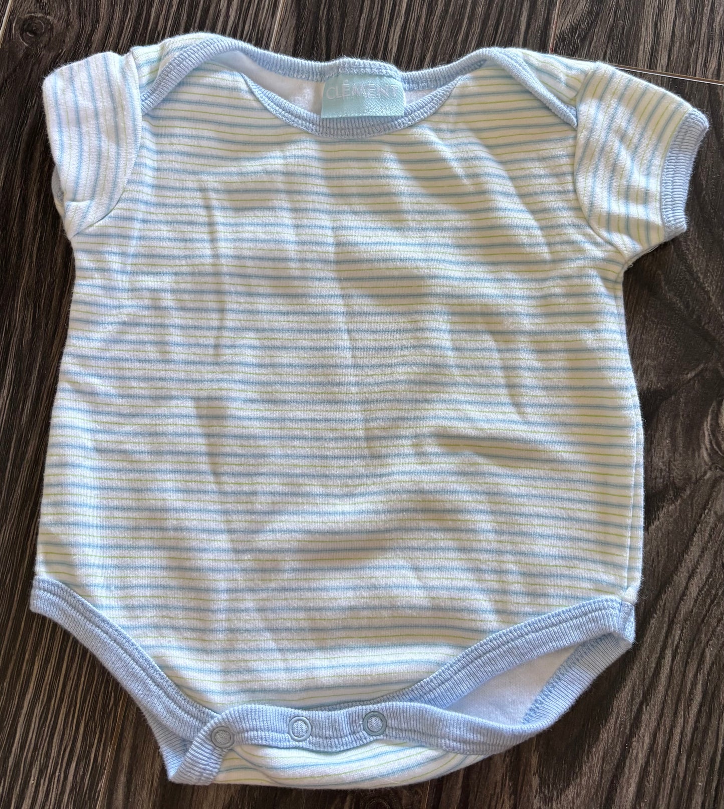 Cache couche Clement 6 mois