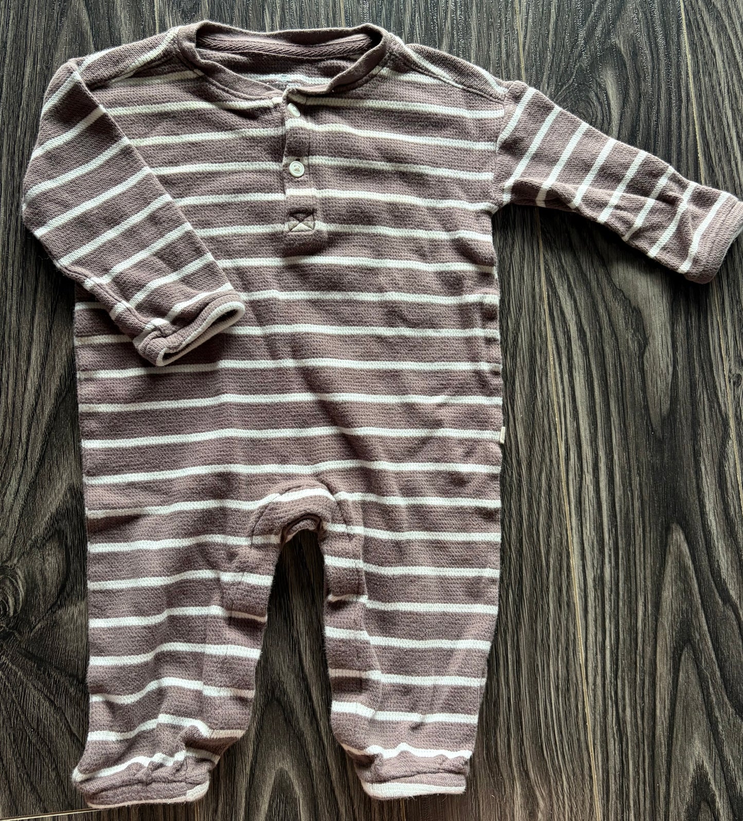 One piece Baby Gap 6-12 mois