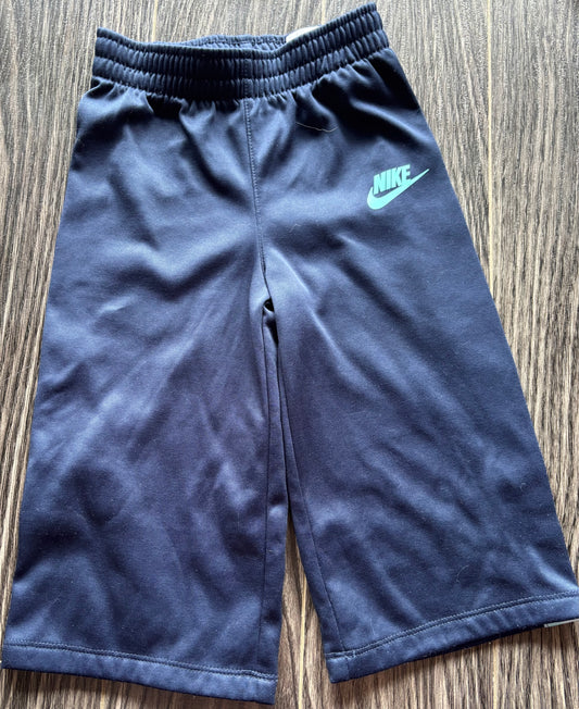 Pantalon Nike 18 mois