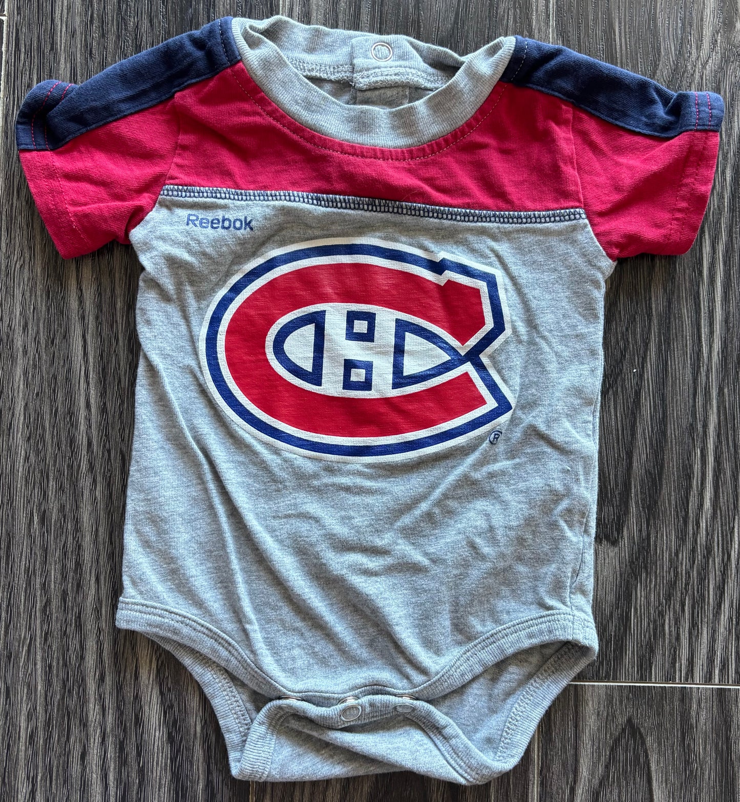 Cache couche Reebok 0-3 mois