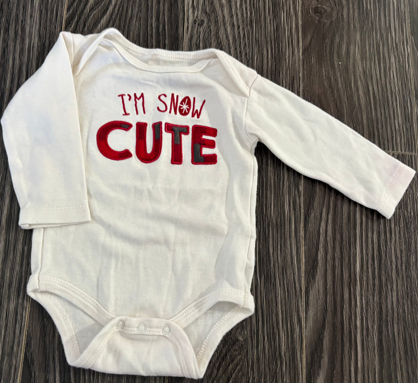 Cache couche 6-9 mois