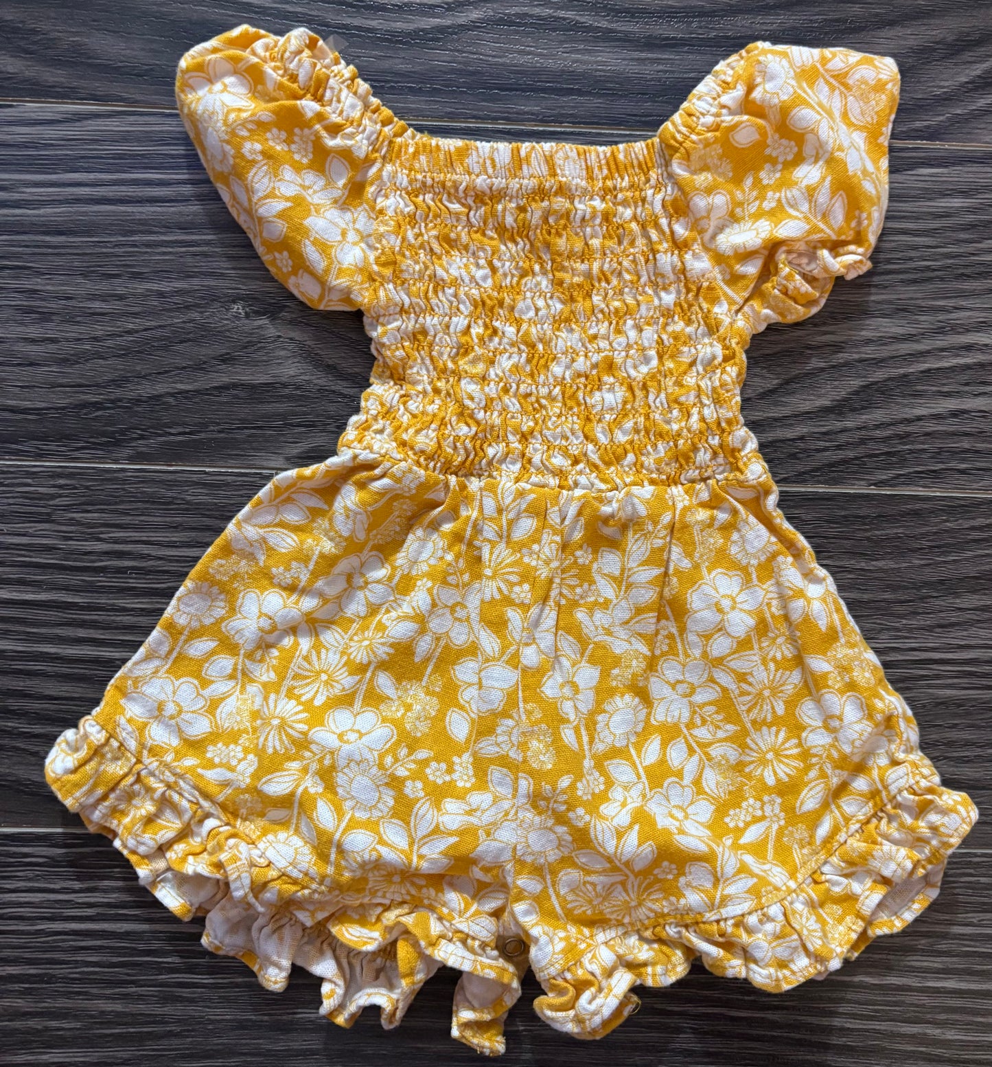 Romper Vince Camuto 6-9 mois